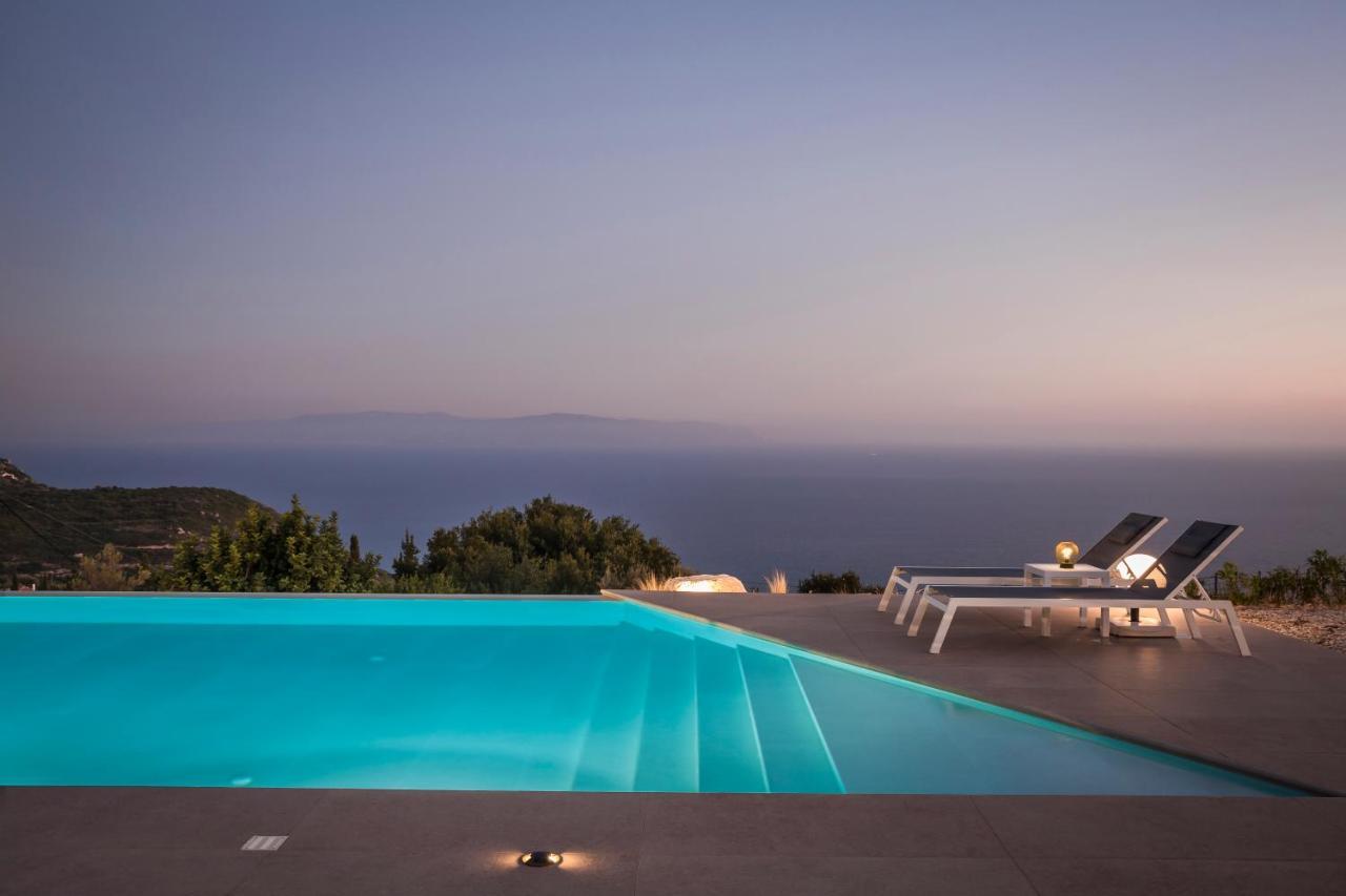 Kefalonian Escape Suites Valeriános Dış mekan fotoğraf