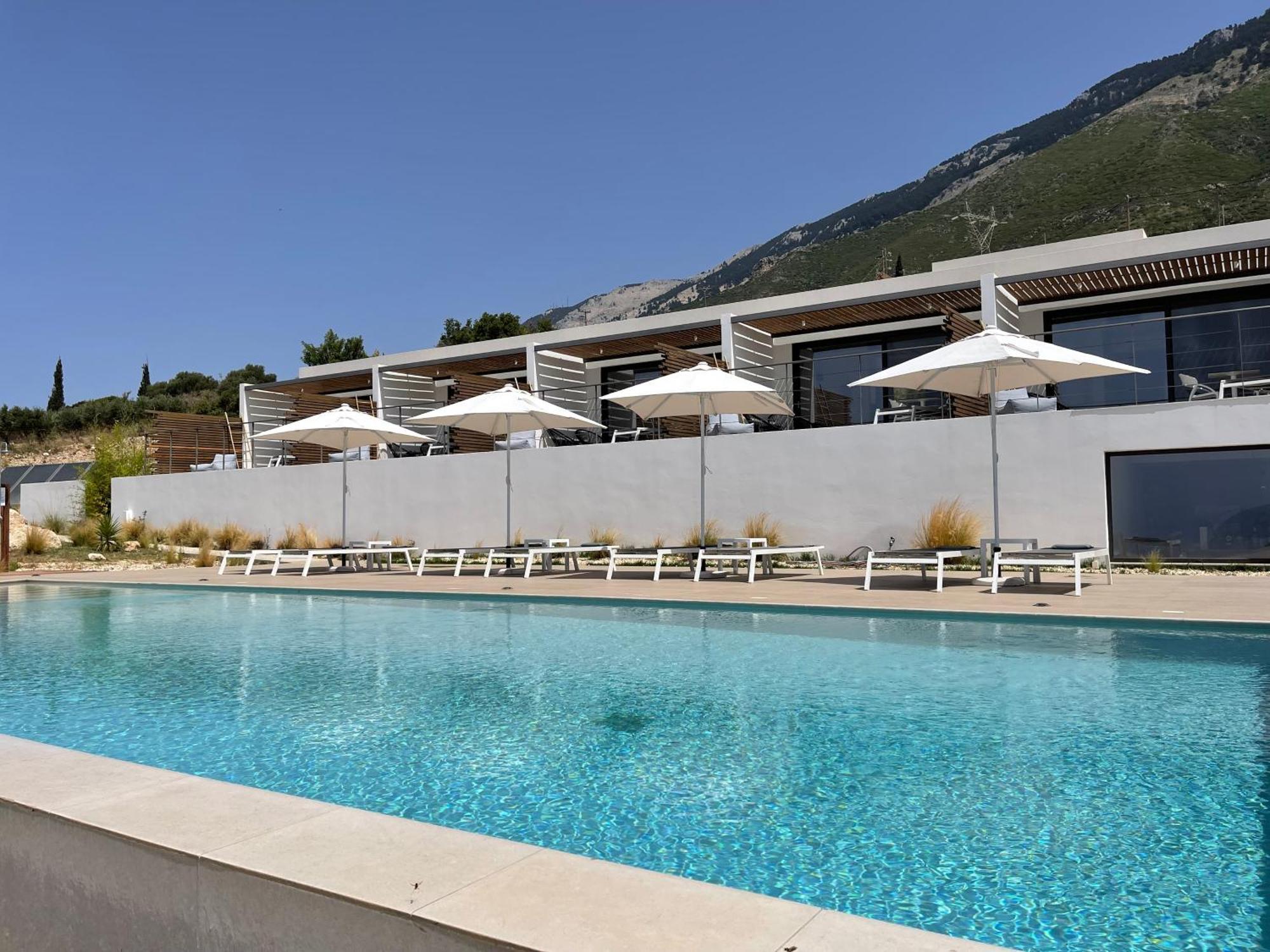 Kefalonian Escape Suites Valeriános Dış mekan fotoğraf